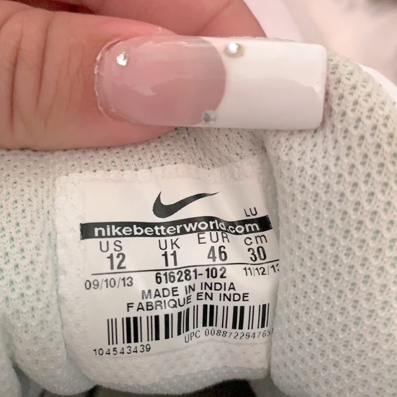 WORN ONCE NIKE SON OF FORCES MID - Picture 3 of 3